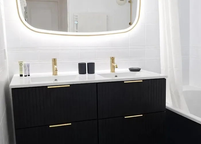 Appartement Suquet View - Large Terrace - Private Parking Cannes